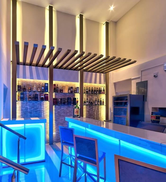 D Circle Hotel Manila Dış mekan fotoğraf