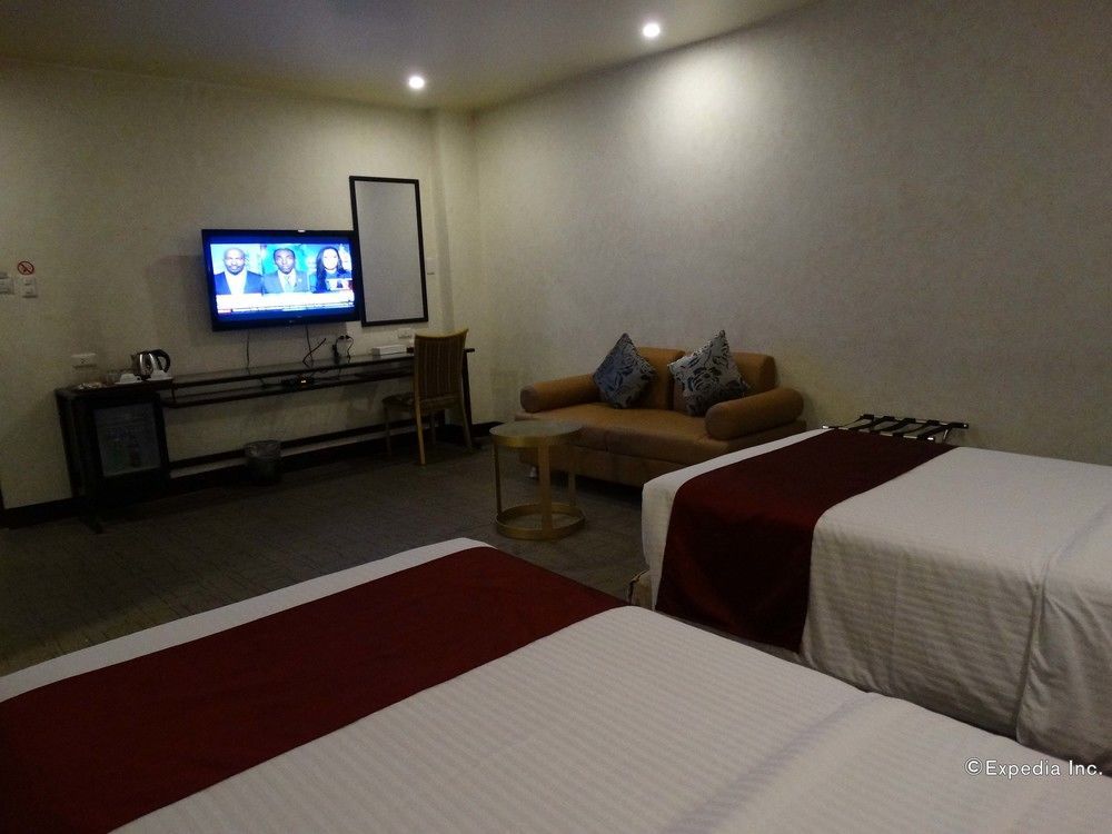 D Circle Hotel Manila Dış mekan fotoğraf