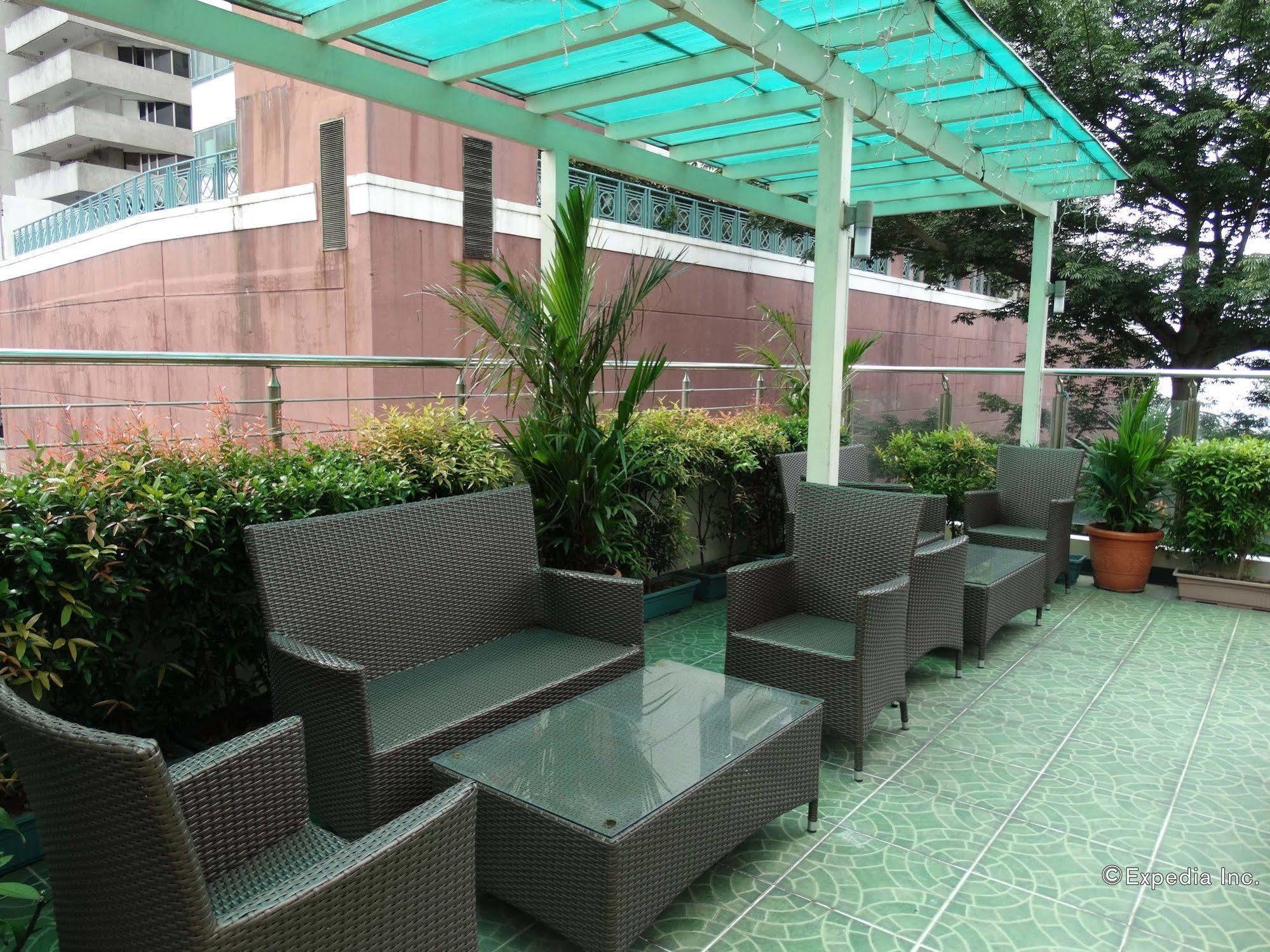 D Circle Hotel Manila Dış mekan fotoğraf