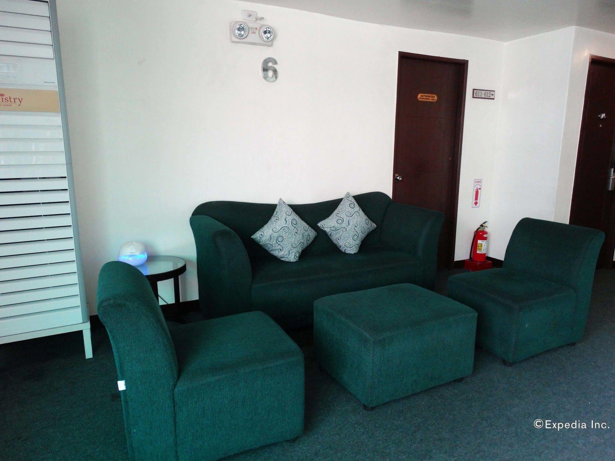 D Circle Hotel Manila Dış mekan fotoğraf
